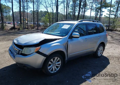 2012 Subaru Forester 2.5X Premium из США, поврежденный, VIN JF2SHBDC4CH445642